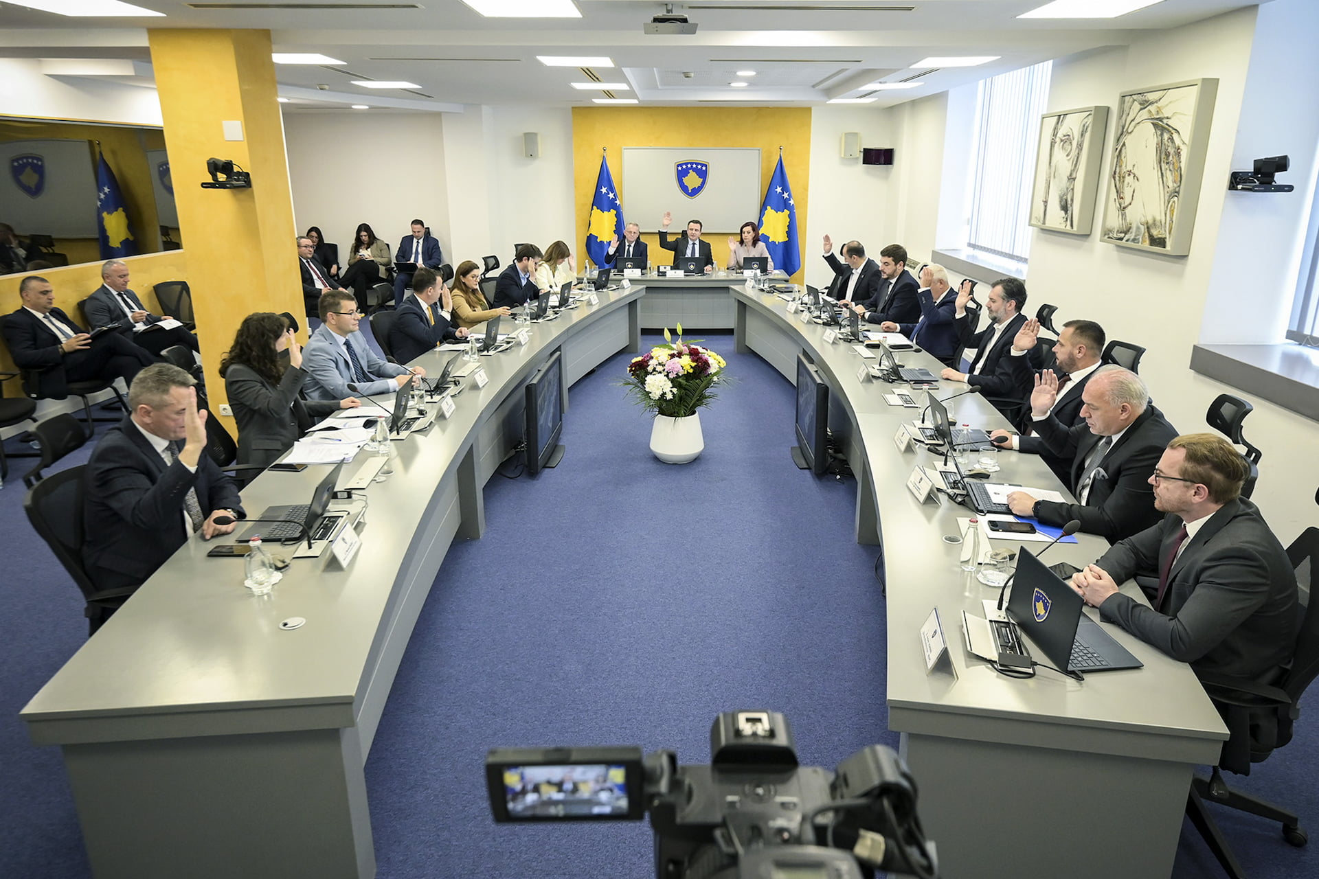 Mes statistikave dhe përjetimeve